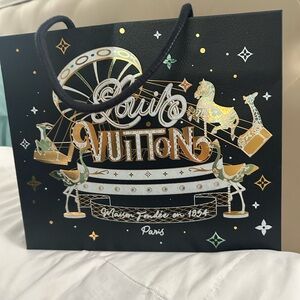 Louis Vuitton Blue shopping bag